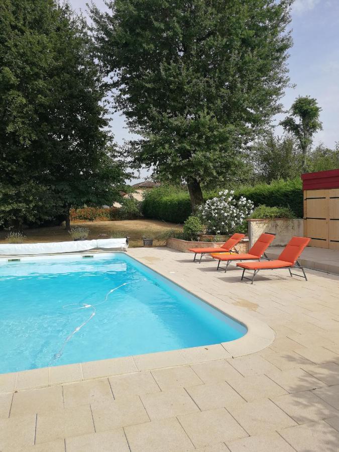 Au Doux Repos Bed & Breakfast Lucbardez-et-Bargues Dış mekan fotoğraf