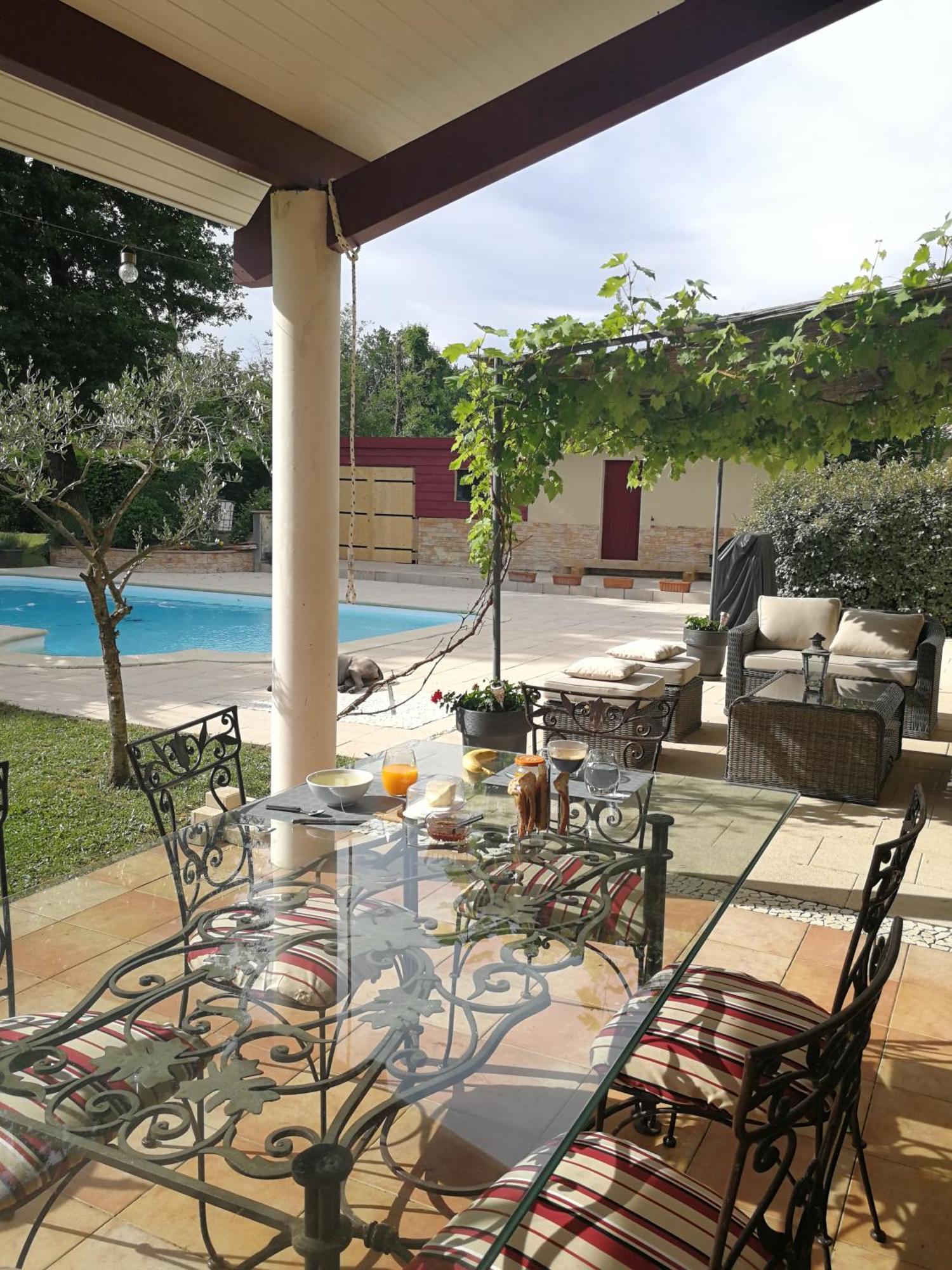 Au Doux Repos Bed & Breakfast Lucbardez-et-Bargues Dış mekan fotoğraf